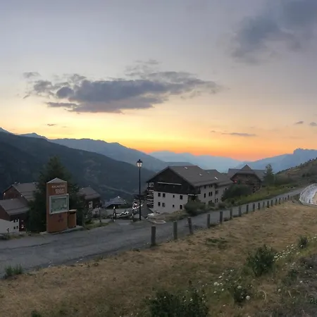 Apartment Escapade Cosy Vu Montagne Pres Des Pistes 1800 Wifi - 6 Personnes